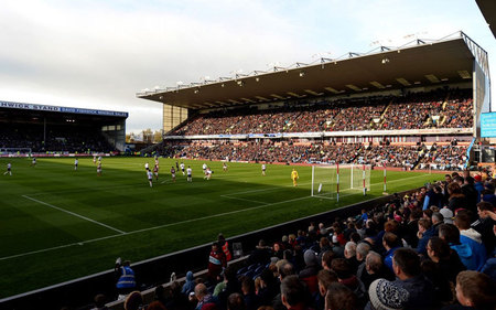 路在何方 路在何方